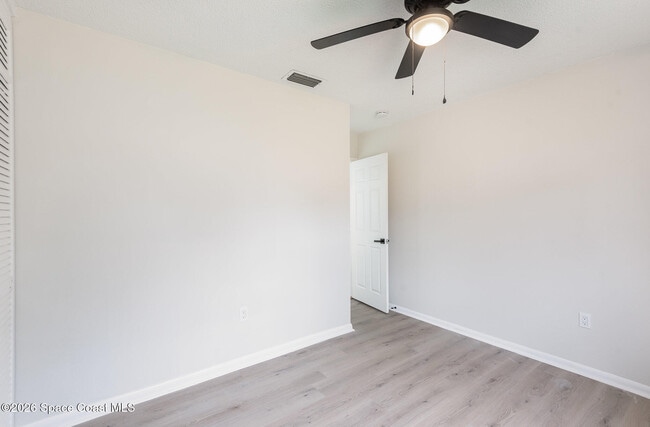 Building Photo - 1650 Leach Cir