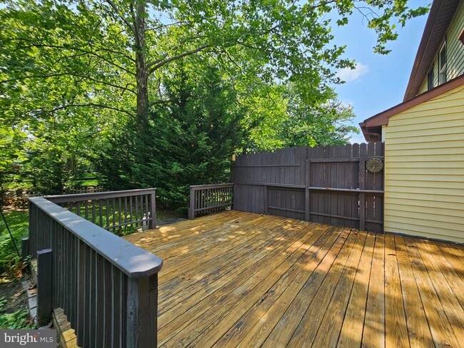 Building Photo - 876 Williams Pl