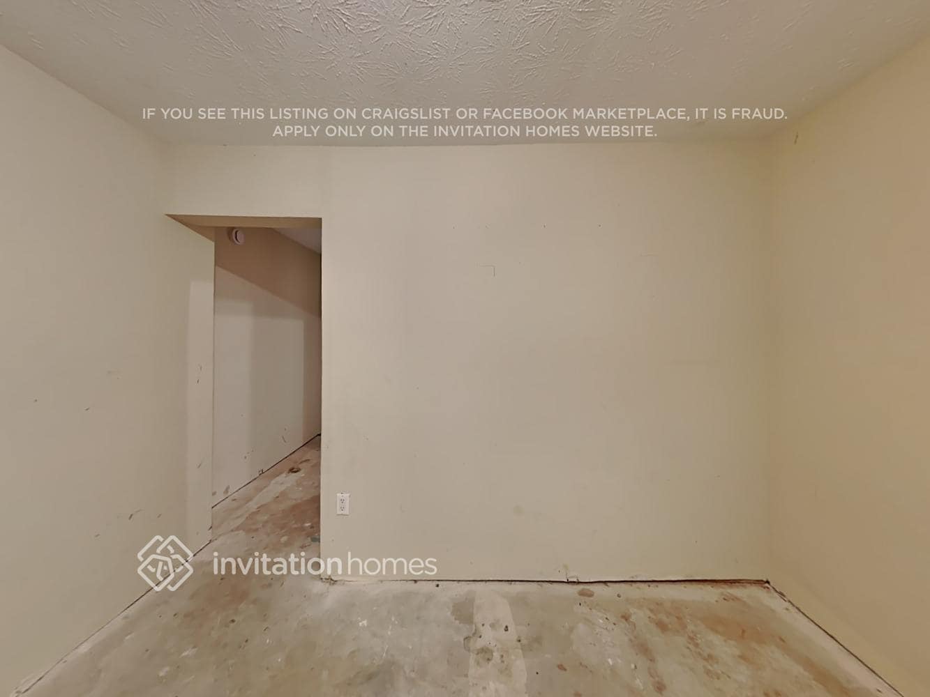 Building Photo - 2035 Amberly Glen Way