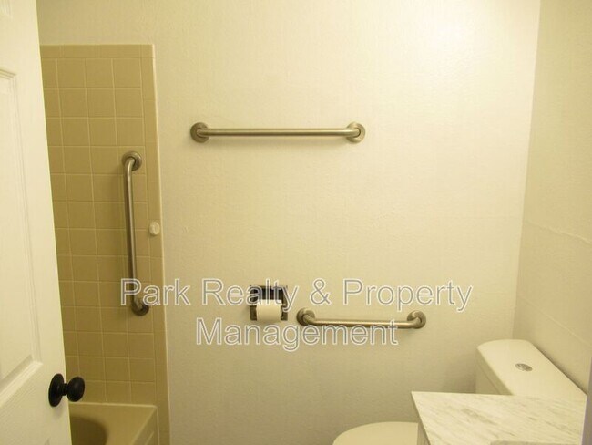 Building Photo - 9617 W Chatfield Ave