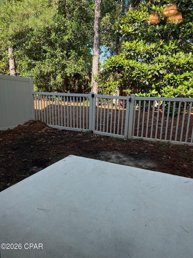 Building Photo - 227 Sand Oak Blvd