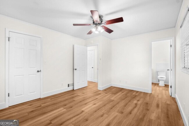 Building Photo - 4083 Cedar Knoll Dr