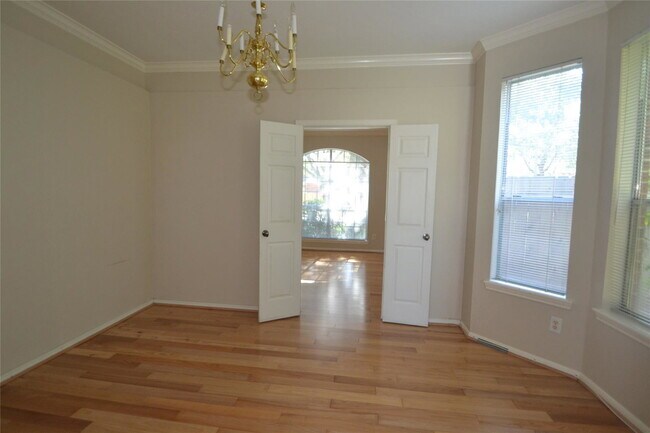 Building Photo - Amesbury Lane, Sugar Land, TX 77478 - 4 BR 2.5 BA single-family home