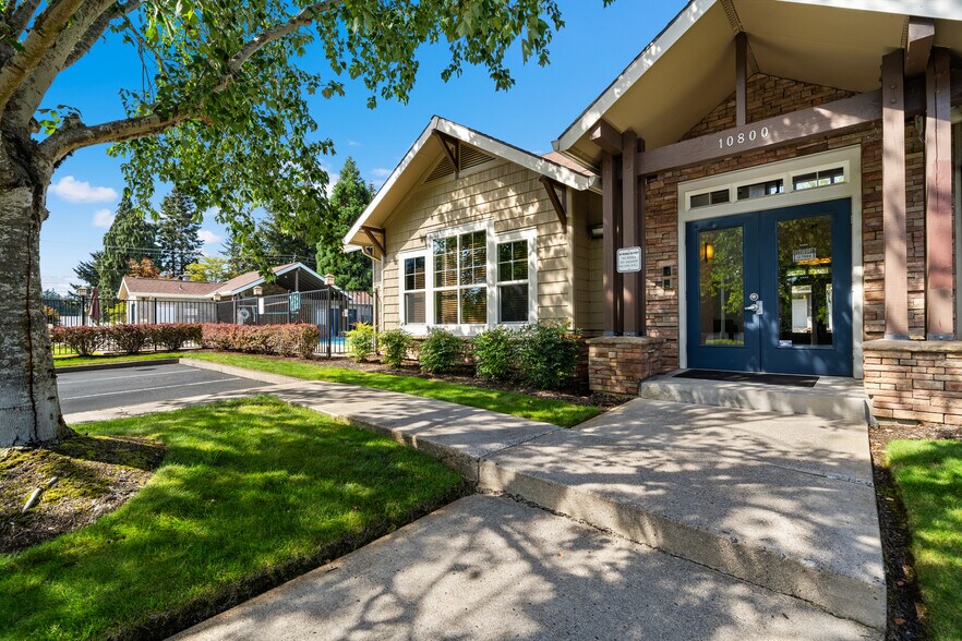 Club House - 10800 SE 17th Cir