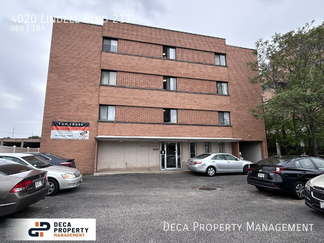 Primary Photo - 4020 Lindell Blvd