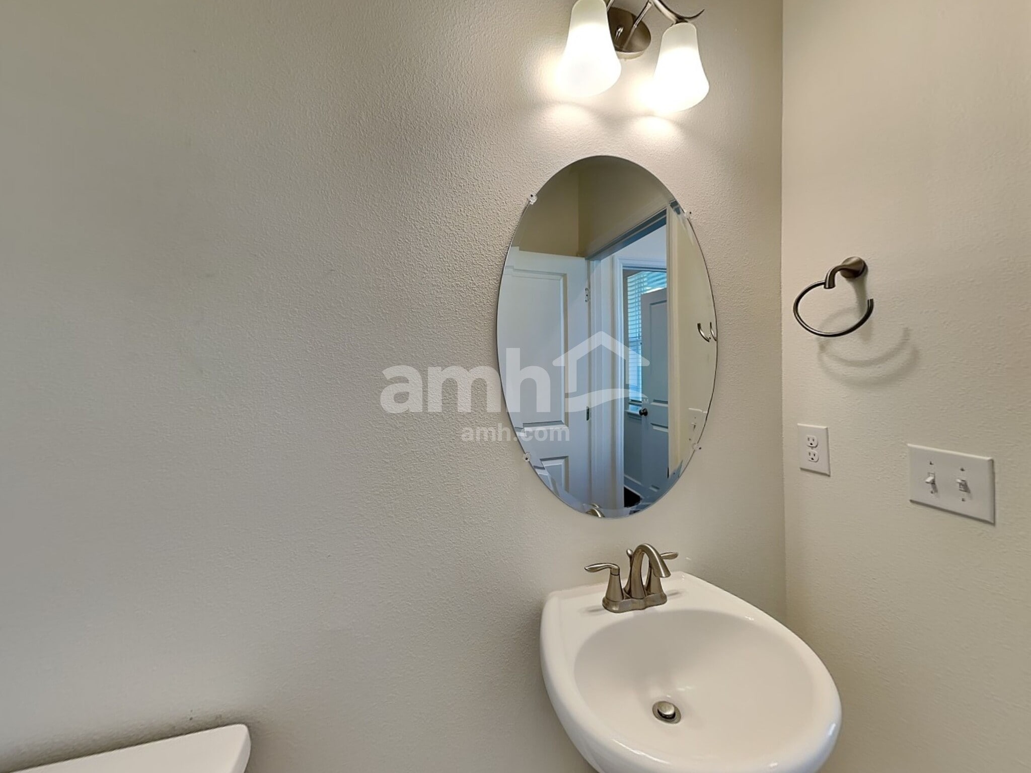 Building Photo - 4459 Reisswood Loop