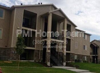 Building Photo - 2510 Charleston Ave