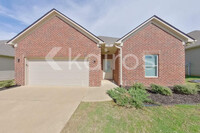 Building Photo - 8005 Shadesbrook Dr