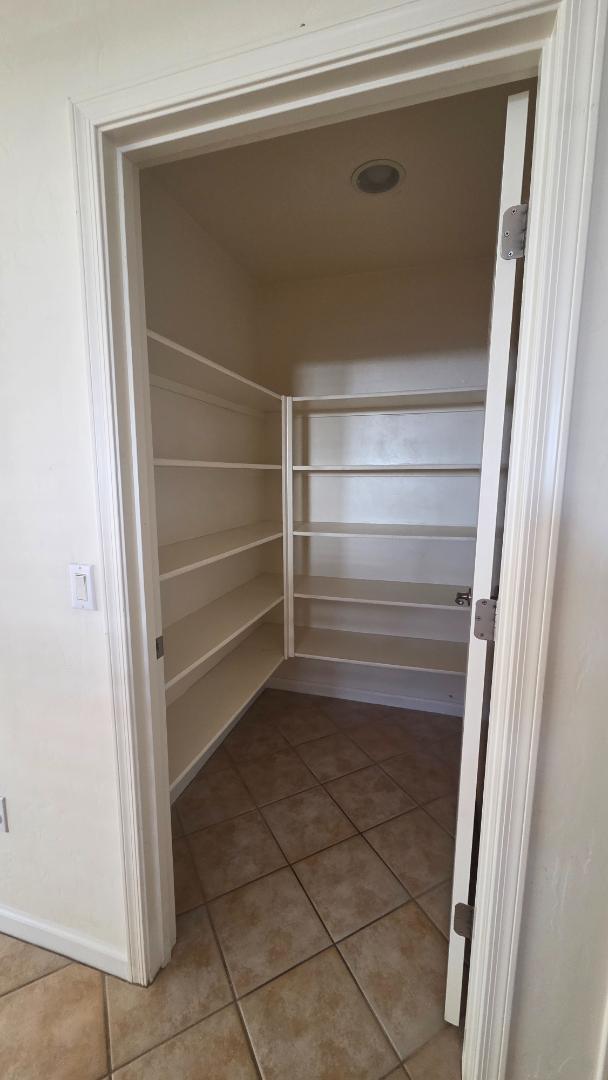 Building Photo - 10658 S Kush Canyon Ln