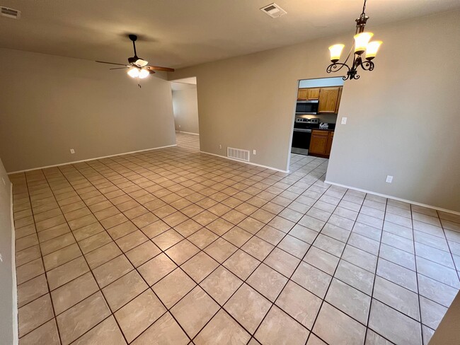 Building Photo - 2805 Yorkfield Ct