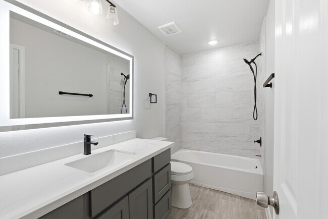 Building Photo - 7310 Foxwaithe Ln