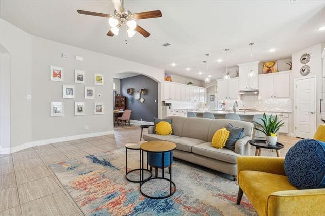 Building Photo - 3206 Timberline Dr