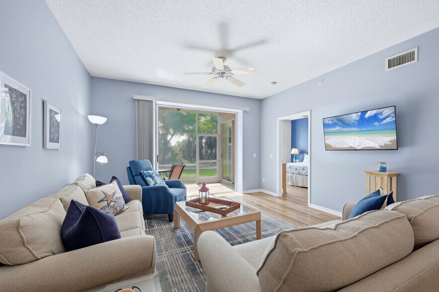 Building Photo - 8951 Veranda Way