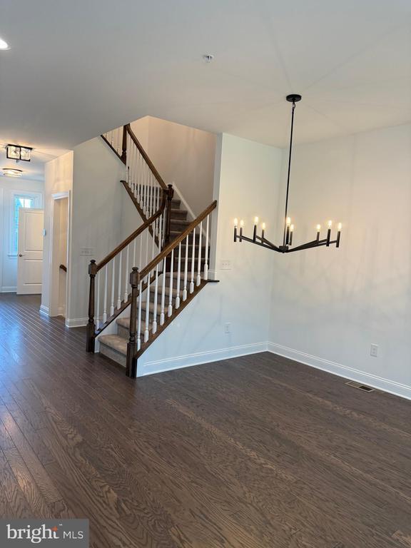 Building Photo - 316 Foxtail Ln