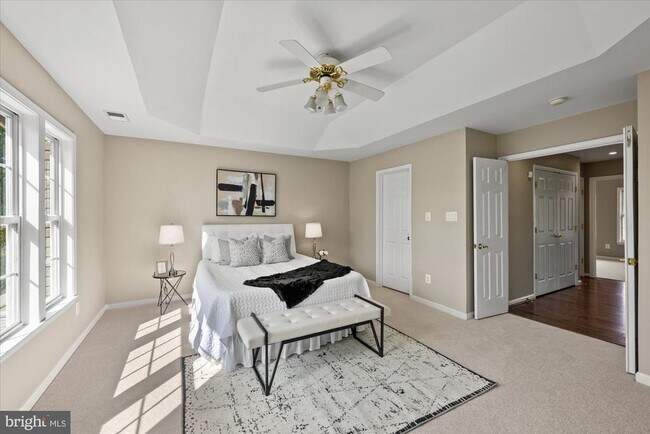 Building Photo - 13438 Burrough Farm Dr