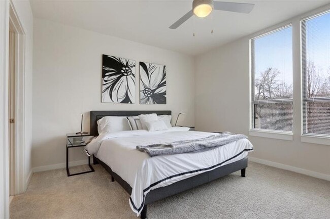 Building Photo - 299 North Highland Avenue Northeast