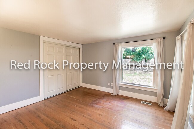 Building Photo - 18307 E Sinto Ave