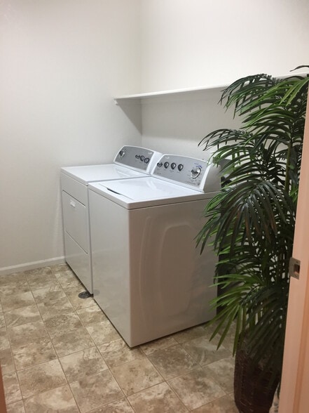 Laundry Room on 2nd level - appliances included - 5412 Seal Alley