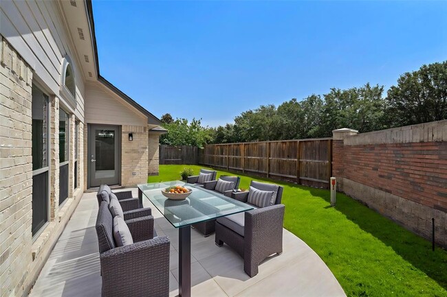 Building Photo - 2619 Cedarmoor Ct