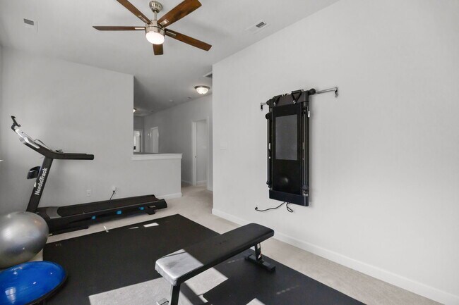 Building Photo - 2250 Captiva Ln