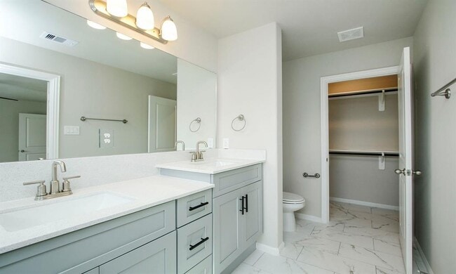 Building Photo - 12907 Andromeda Ct