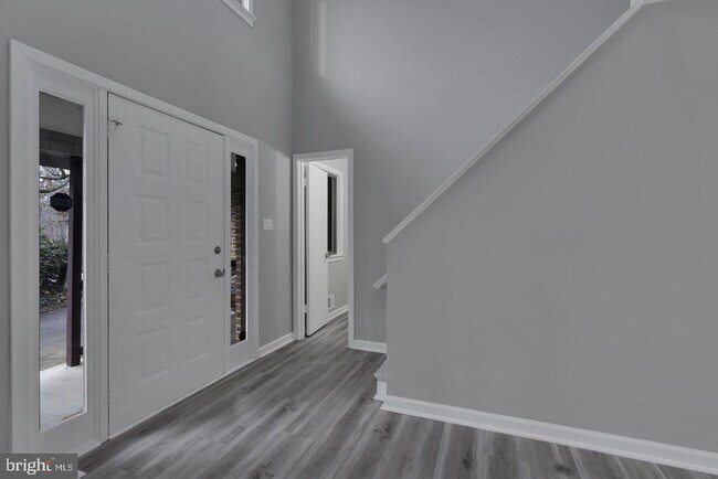 Building Photo - 10422 Woodbury Woods Ct