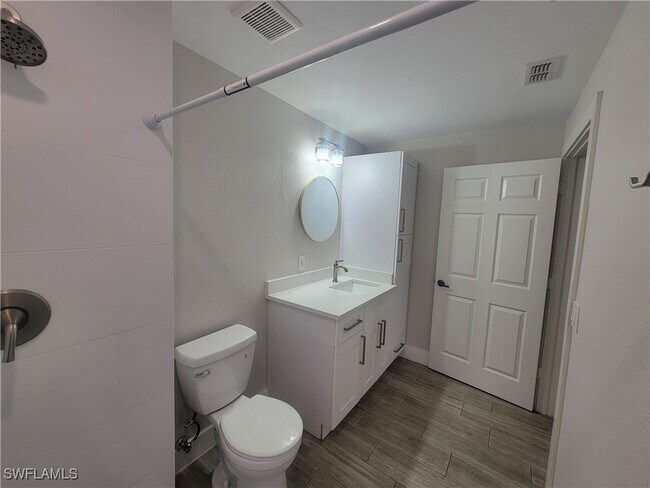 Building Photo - 7950 Preserve Cir