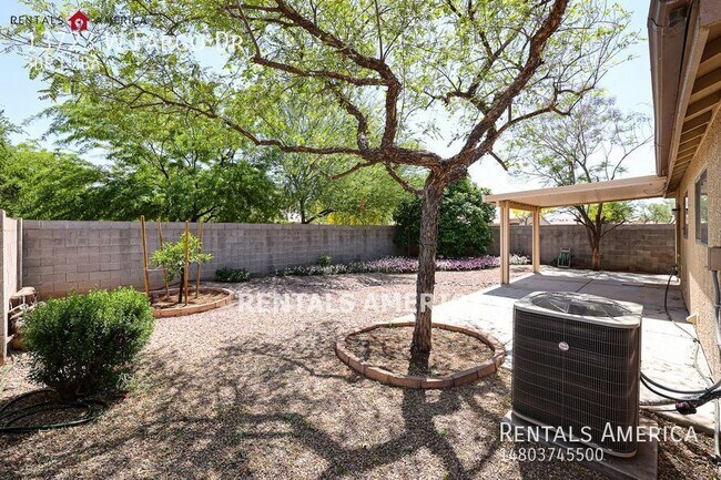 Building Photo - Charming 3BR/2BA Home in Surprise