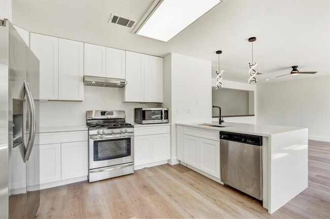 Building Photo - 16803 Bailey Jean Dr