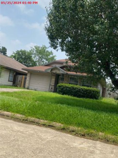 Building Photo - 23222 Summer Pine Dr