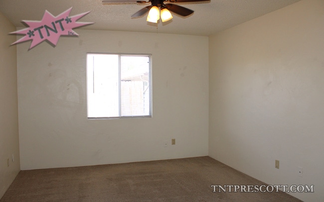 Building Photo - Home in Prescott on Cul-De-Sac ~ HOLD