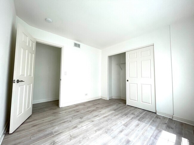 Building Photo - 54 Egg Harbour Ct