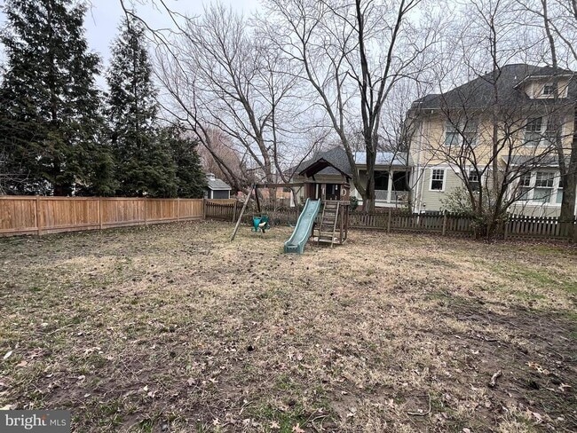 Building Photo - 4043 20th St N