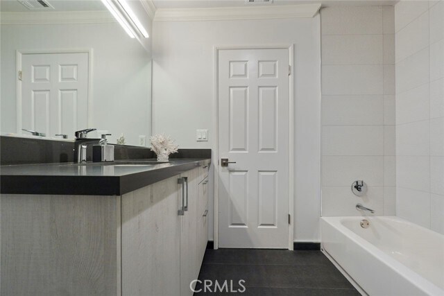 Building Photo - 3381 Oakmont View Dr