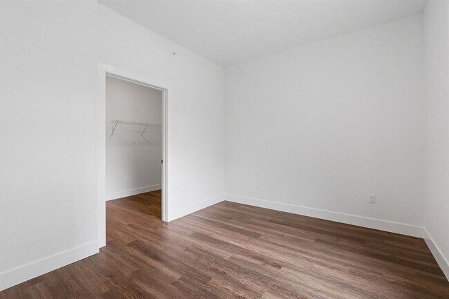 Building Photo - 4315 S Congress Ave