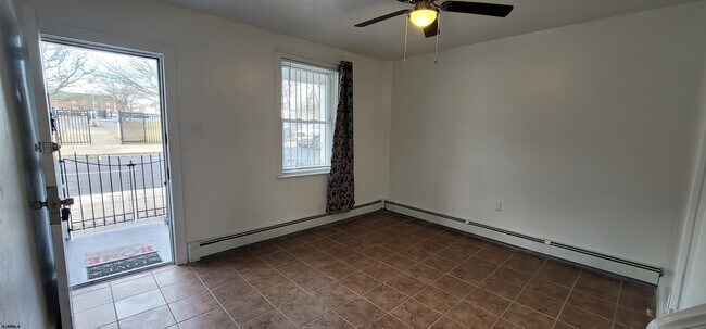 Building Photo - 435 N Tennessee Ave