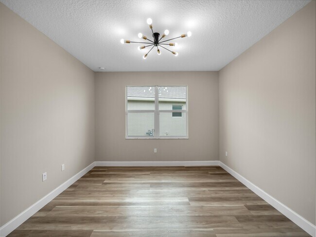 Building Photo - 13509 SW Oceanus Blvd