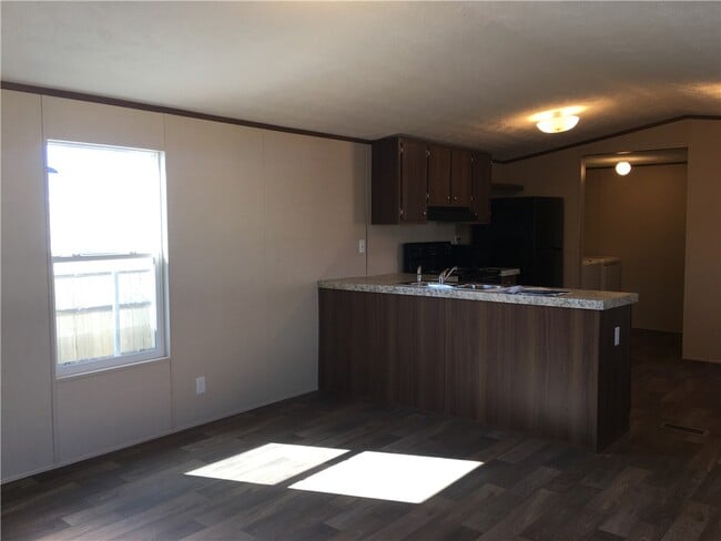 Building Photo - 2149 Hermosa Dr