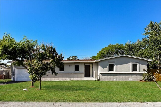 Primary Photo - 507 67th Ave Dr W