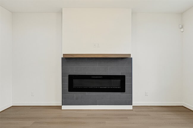 Building Photo - 3613 Gano St