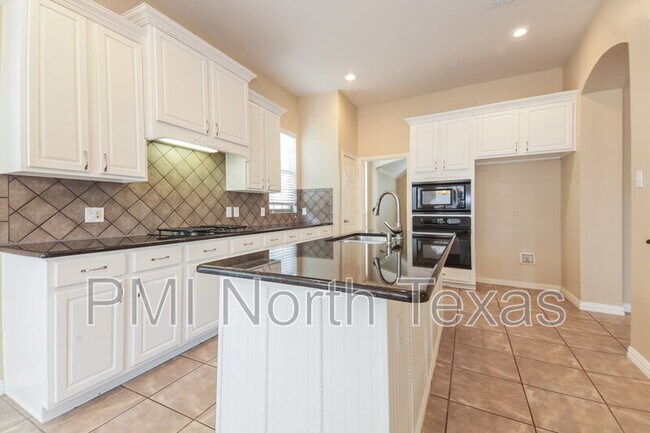 Building Photo - 2677 Pine Trail Dr