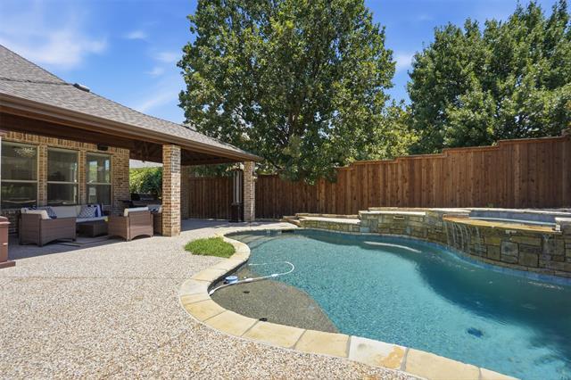 Building Photo - 5315 Cree Dr
