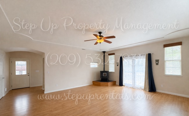 Building Photo - 3BR/2BA Soulsbyville Home w/ Wrap-Around Deck + Fenced Yard