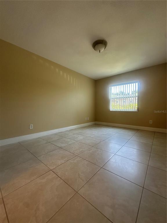 Building Photo - 9910 Turf Way