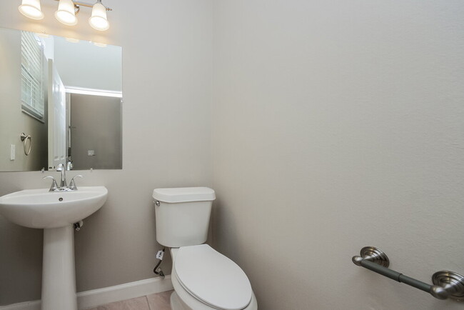 Building Photo - 4430 Philadelphia Cir
