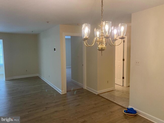 Building Photo - 12233 Fairfield House Dr