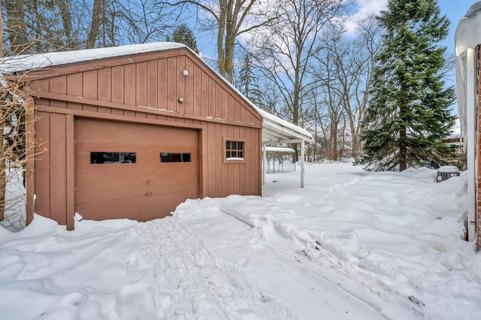 Building Photo - 6606 Ridgeview Rd