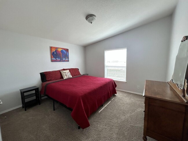 Building Photo - 2 N Shoshone Trail