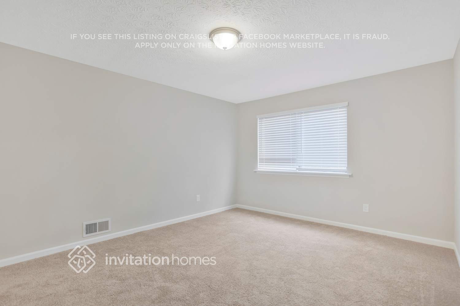Building Photo - 4061 Oak Stone Dr