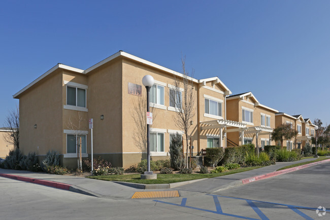 Building Photo - Pacheco Court Apartments